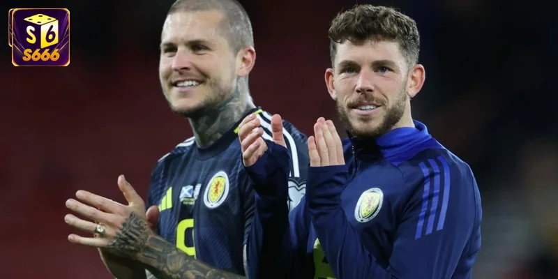 Các cầu thủ Scotland tập luyện tích cực cho World Cup